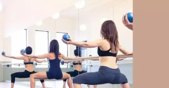 Beige_Minimale_Elegante_Corso_Di_Pilates_Storia_Instagram.jpg