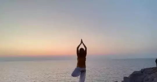 Stage_yoga_.jpg