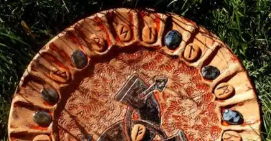 Vichingo_tricorno_OdinoRID.jpg