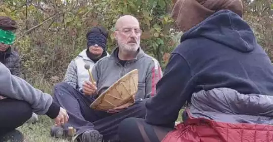ritiro-meditazione-tamburo-sciamanico-suonoterapia-bodhi-vipal-antonio-gianfranco-gualdi-centro-zorba-il-buddha.jpg