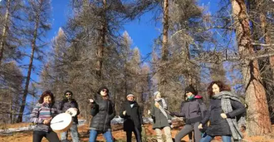 vacanza_yoga_tamburi_sciamanici_montagna.jpeg