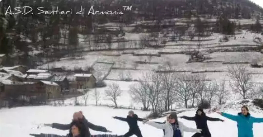 yoga-inverno_montagna.jpeg